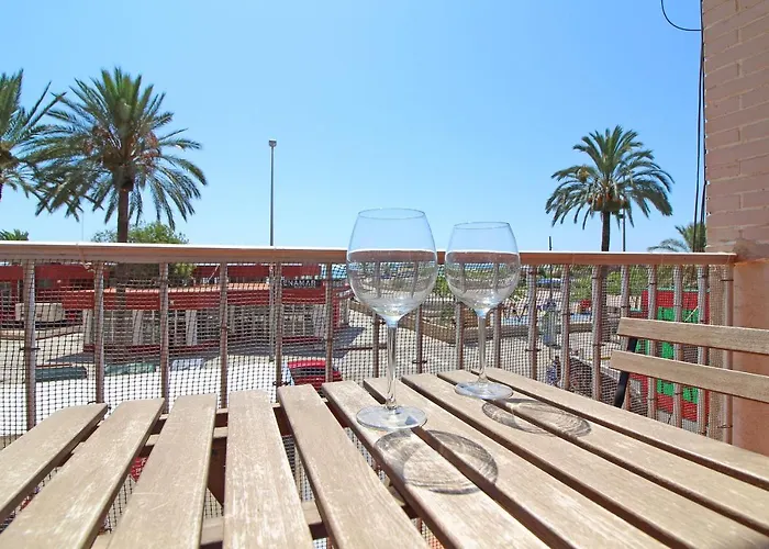 Global Properties, Apartamento En Primera Linea, Playa Puerto De Sagunto